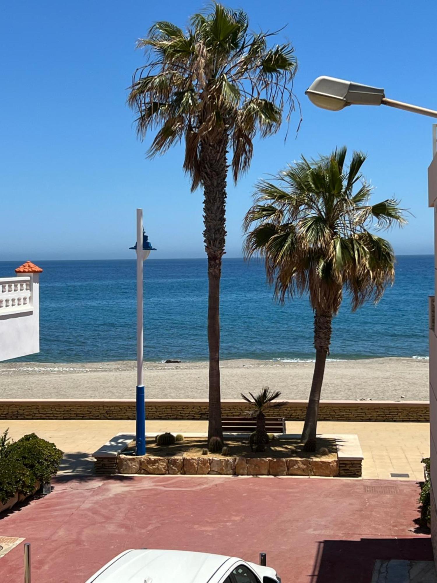 Despierta Oliendo El Mar Apartment Карбонерас Екстериор снимка